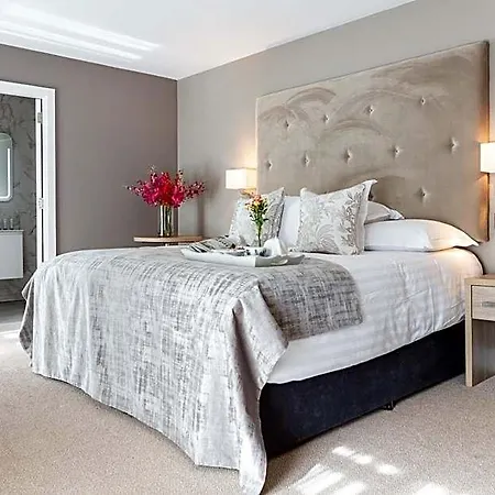 Hotel Gleesons Townhouse Booterstown Dublin