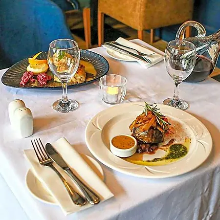 Gleesons Townhouse Booterstown 4*