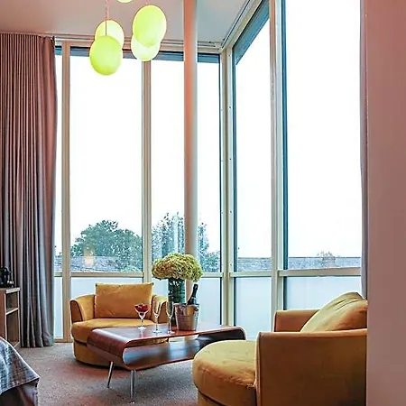 Hotel Gleesons Townhouse Booterstown 4*