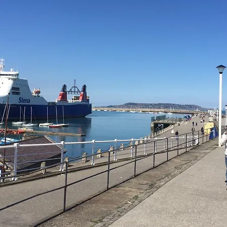 Gleesons Townhouse Booterstown دبلن