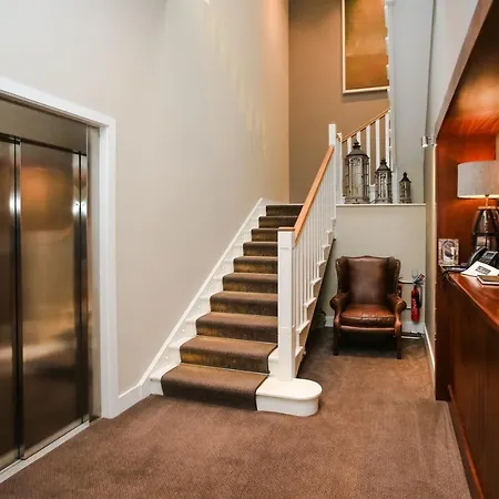 Gleesons Townhouse Booterstown Hotel