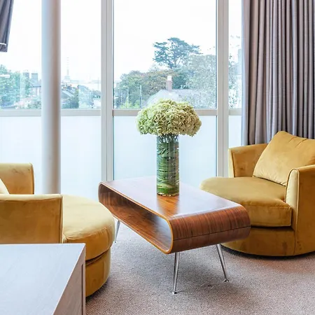 Gleesons Townhouse Booterstown