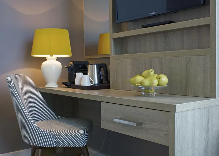 Gleesons Townhouse Booterstown Отель